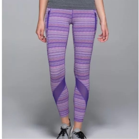 BNWOT Lululemon Inspire Tight II (Mesh) Space Dye Twist Iris Flower Pink Shell - Picture 2 of 13